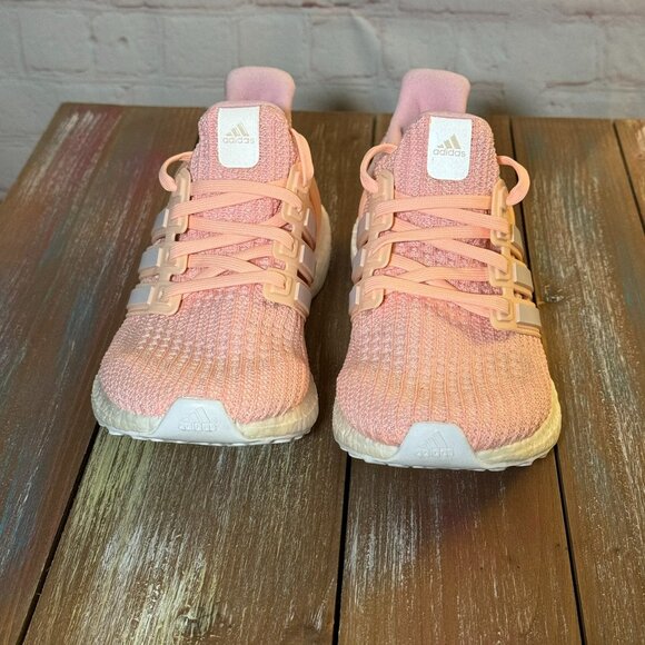 Women's adidas UltraBoost 4.0 Clear Orange Size 6 - Picture 4 of 15